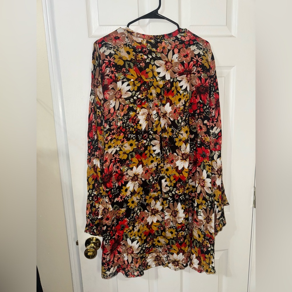 Floral and Flowy Dress by Umgee - Picture 5 of 7
